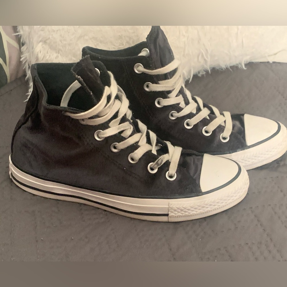 CONVERSE